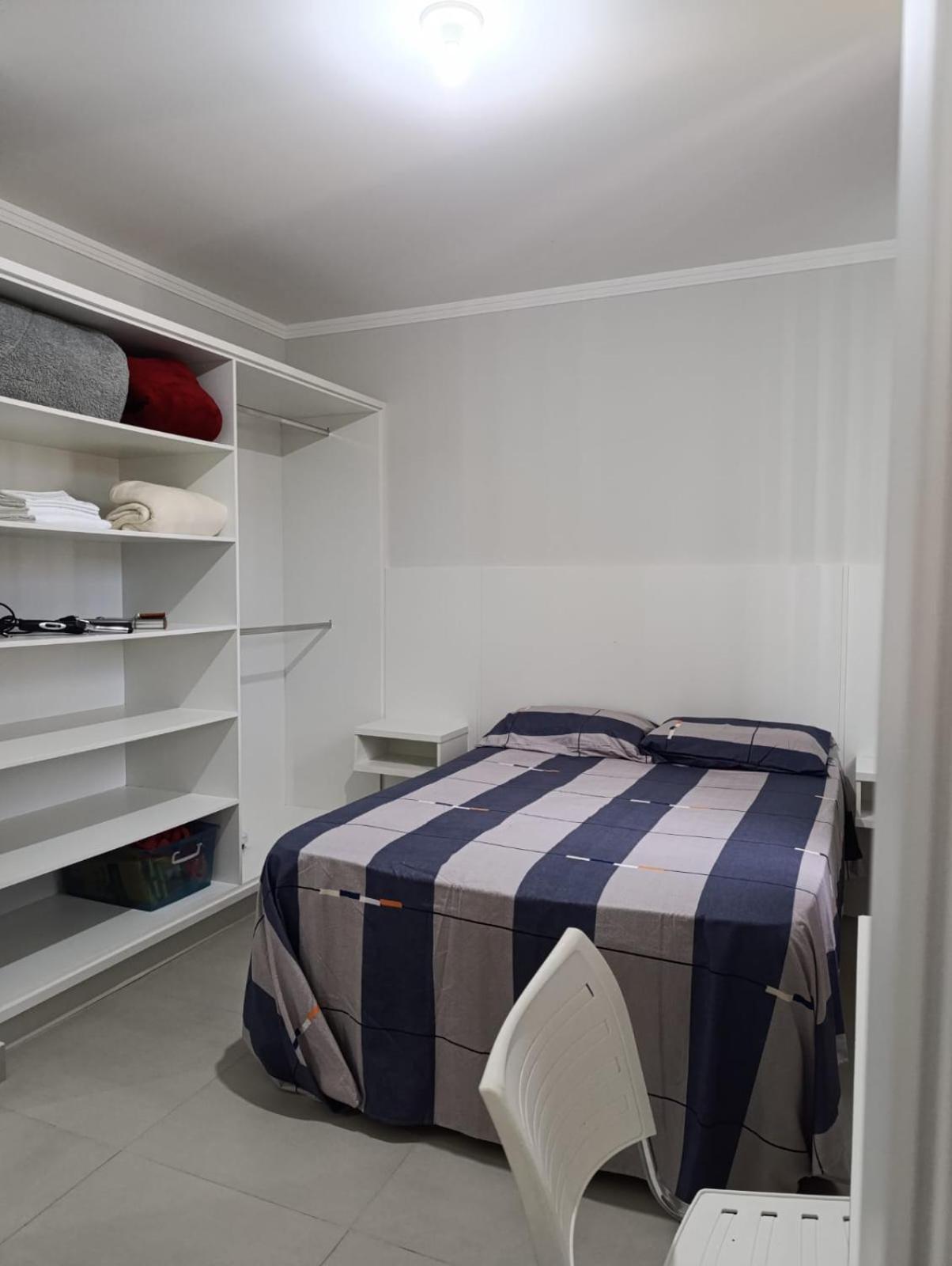 Agradavel Apartamento Em Bairro Silencioso... Camboriu Exterior foto